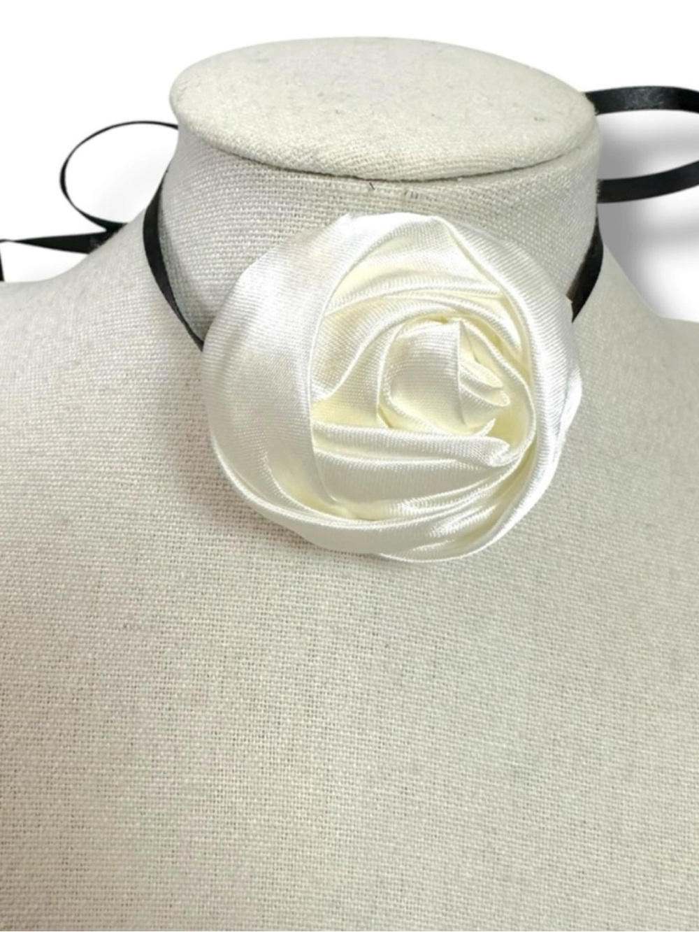 Urban Outfitters Satin Rosette Wrap Choker Necklace Black & White NWT